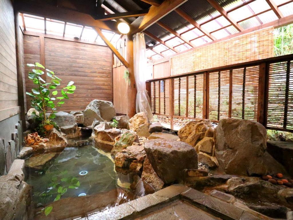 Ban-Ya Hot Spring Inn Yufu Dış mekan fotoğraf